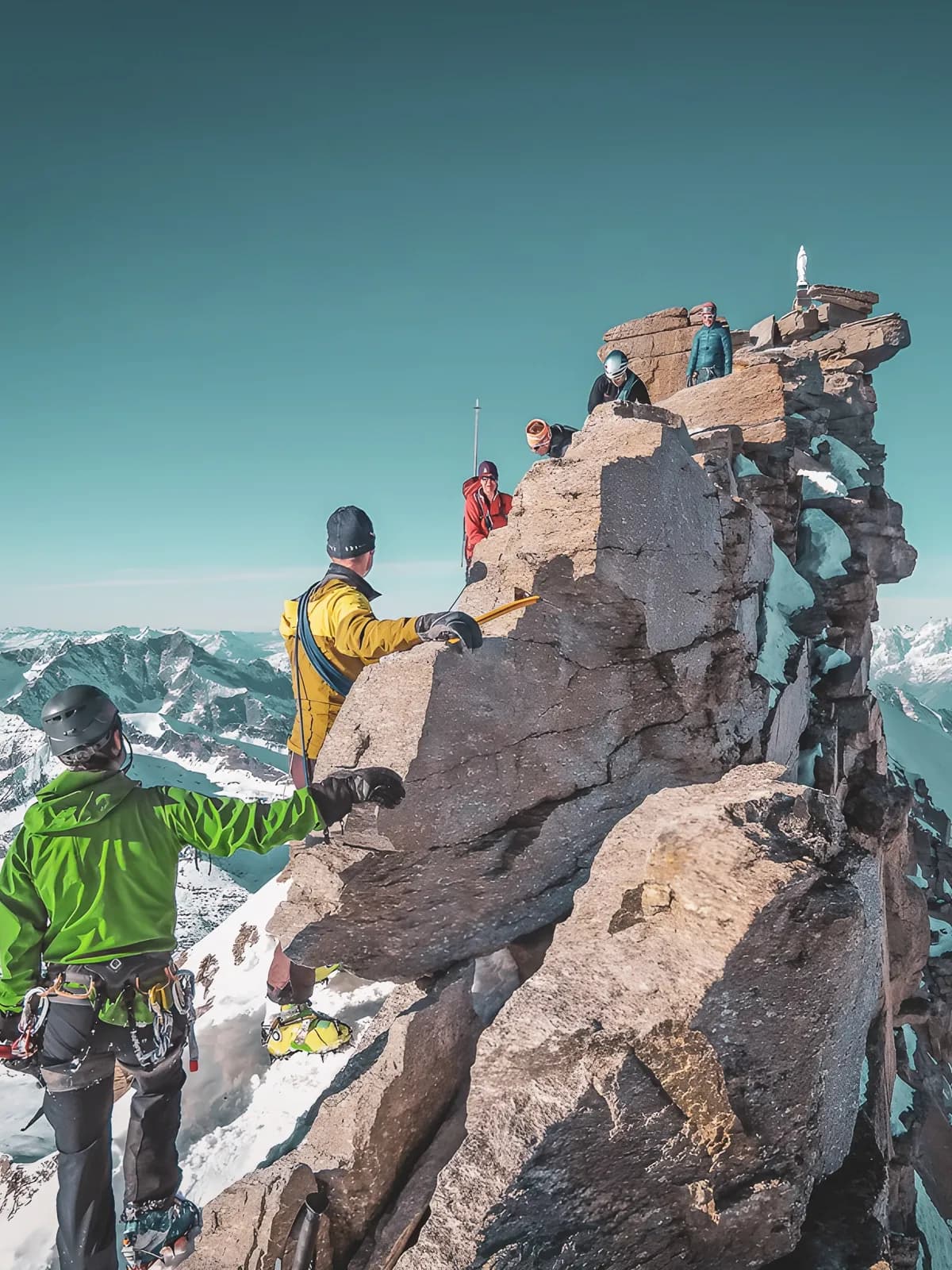 Toerskiën naar de top van de Gran Paradiso (4061 m)