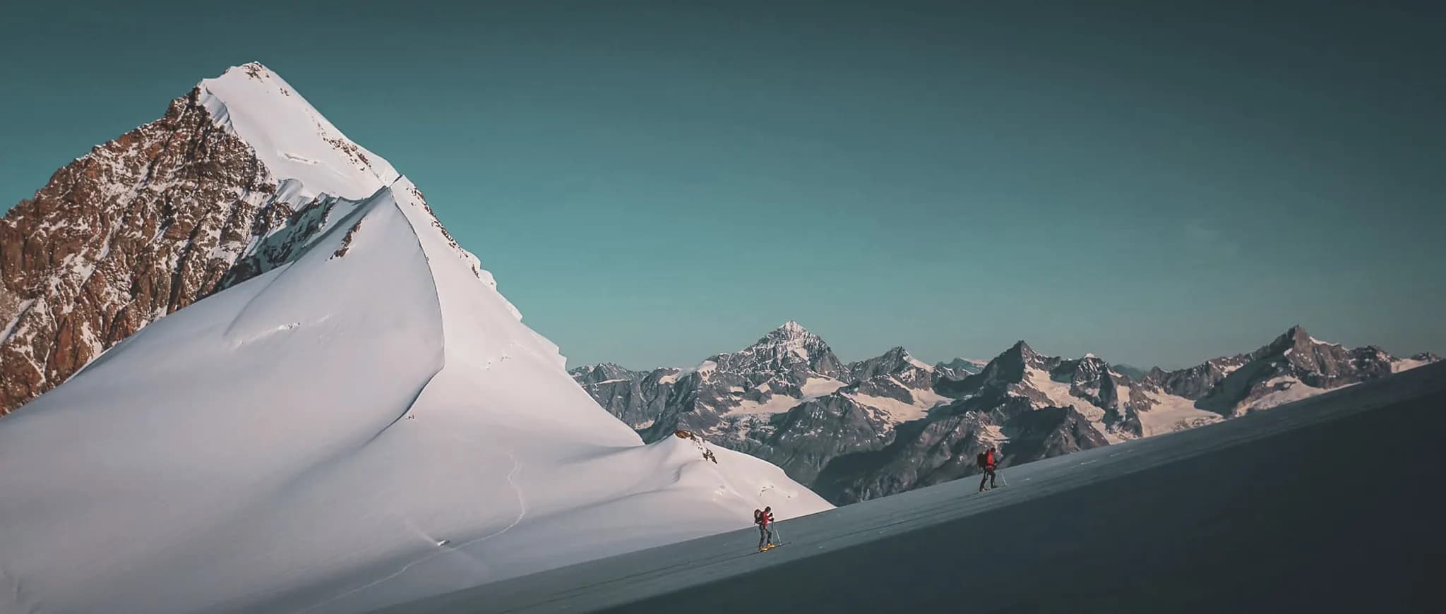 A magnificent view during a ski tour of the 4000 m peaks of Mont Rose.