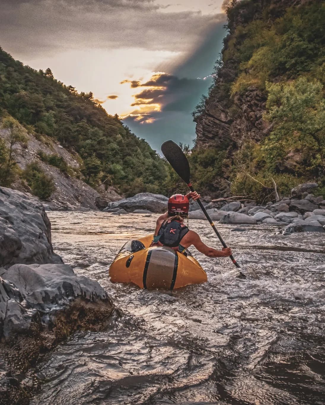 Klimmen en packrafting rond het meer van Serre-Ponçon
