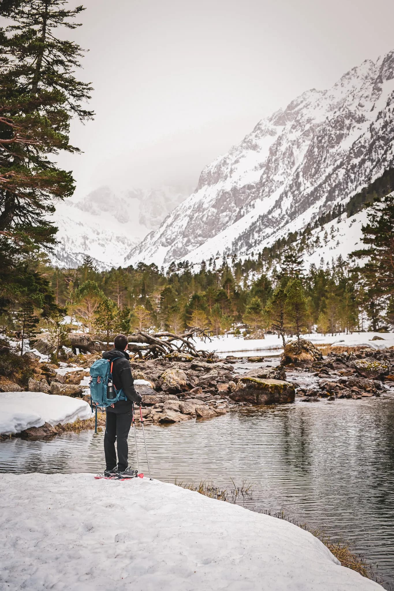Sneeuwschoenwandelen in de wilde Pyreneeën