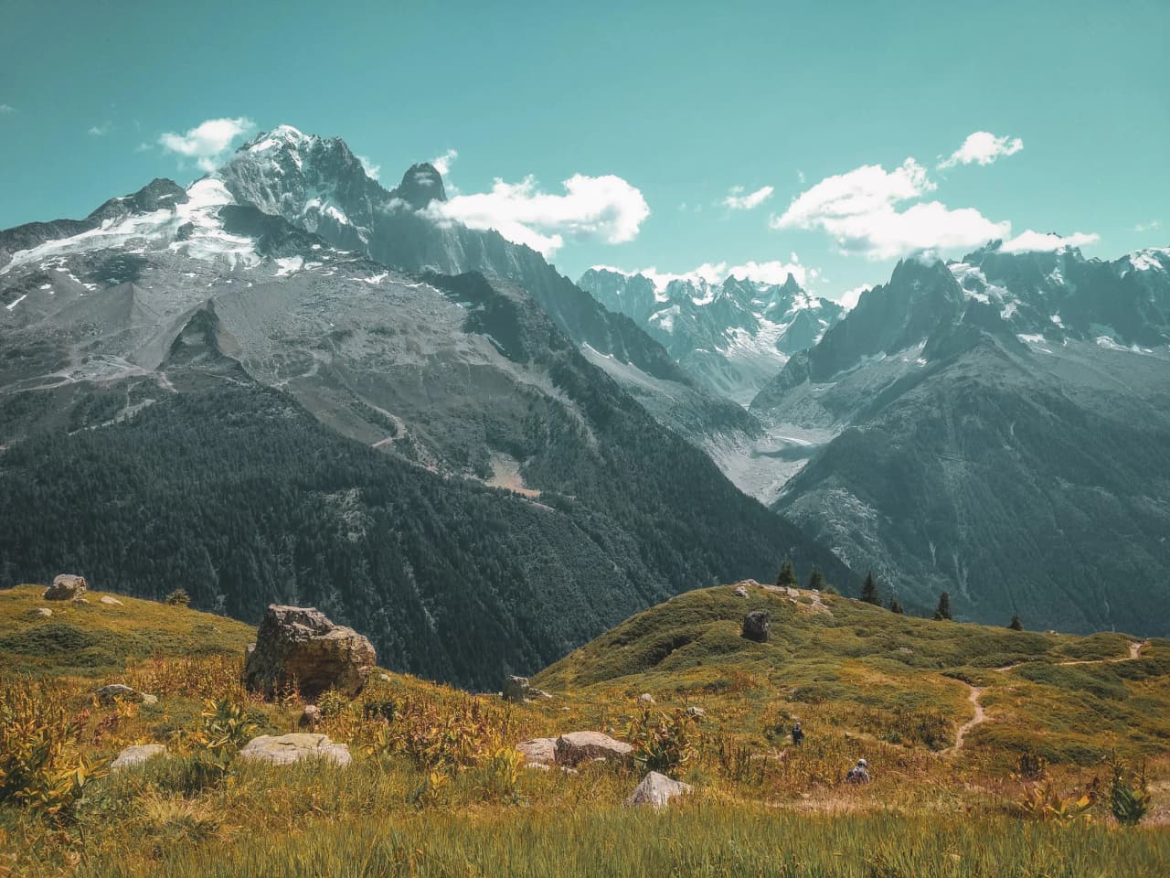 Magnificent photo of Lac Blanc, taken during a 10-day tour of Mont Blanc.